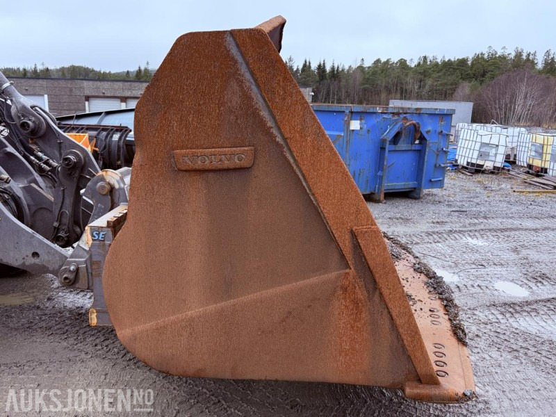 2014 Volvo Skuffe m/Stor BM hurtigfeste og slitedel - Rep.objekt - Đính kèm cho Máy móc xây dựng: hình 4 2014 Volvo Skuffe m/Stor BM hurtigfeste og slitedel - Rep.objekt - Đính kèm cho Máy móc xây dựng: hình 4