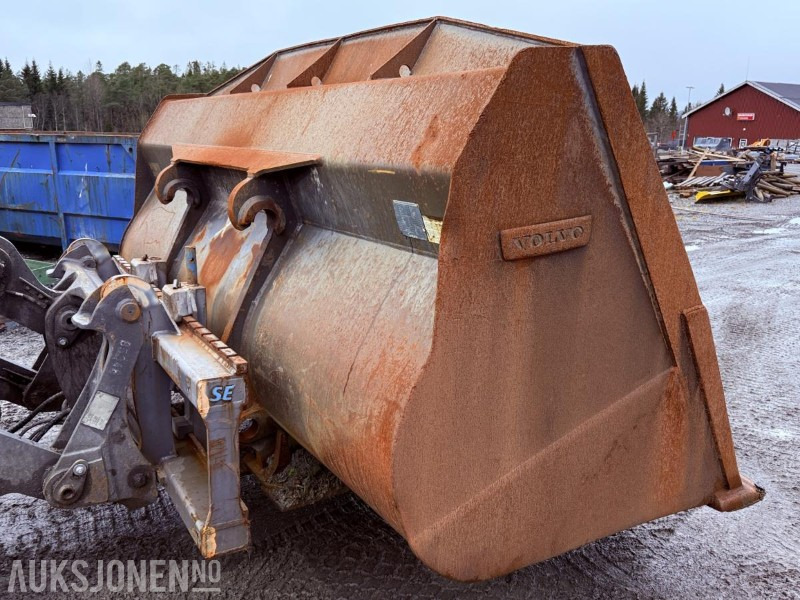 2014 Volvo Skuffe m/Stor BM hurtigfeste og slitedel - Rep.objekt - Đính kèm cho Máy móc xây dựng: hình 5 2014 Volvo Skuffe m/Stor BM hurtigfeste og slitedel - Rep.objekt - Đính kèm cho Máy móc xây dựng: hình 5