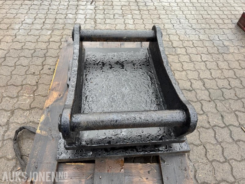 2015 S70 feste - Đính kèm cho Máy móc xây dựng: hình 4 2015 S70 feste - Đính kèm cho Máy móc xây dựng: hình 4