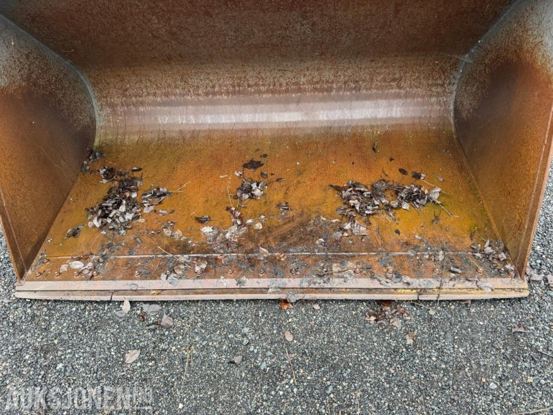 2015 Volvo SNØSKUFFE 3,1M³ – 255 CM BREDDE HJULLASTER - Đính kèm cho Máy móc xây dựng: hình 5 2015 Volvo SNØSKUFFE 3,1M³ – 255 CM BREDDE HJULLASTER - Đính kèm cho Máy móc xây dựng: hình 5