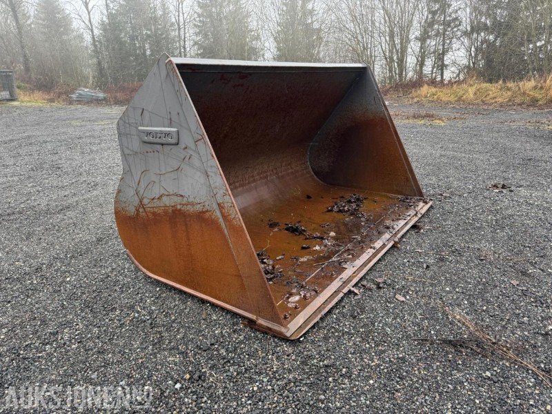 2015 Volvo SNØSKUFFE 3,1M³ – 255 CM BREDDE HJULLASTER - Đính kèm cho Máy móc xây dựng: hình 2 2015 Volvo SNØSKUFFE 3,1M³ – 255 CM BREDDE HJULLASTER - Đính kèm cho Máy móc xây dựng: hình 2