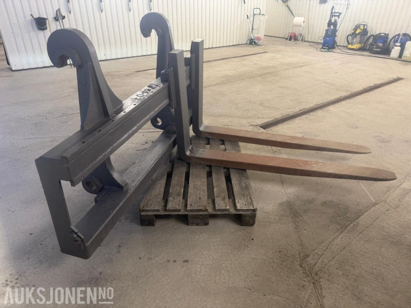 2016 Ufo pallegafler Stort BM feste - Đính kèm cho Máy móc xây dựng: hình 1 2016 Ufo pallegafler Stort BM feste - Đính kèm cho Máy móc xây dựng: hình 1