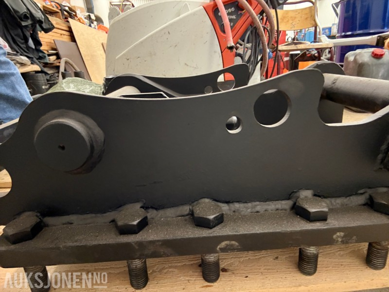 2022 OilQuick S60 hurtigfeste som har vore montert på DandA hammer - Đính kèm cho Máy móc xây dựng: hình 5 2022 OilQuick S60 hurtigfeste som har vore montert på DandA hammer - Đính kèm cho Máy móc xây dựng: hình 5