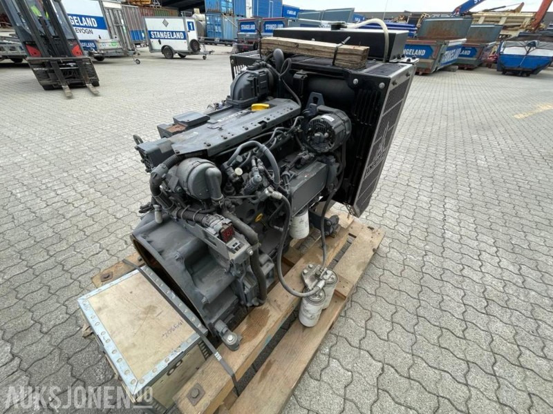 UBRUKT 2012 Deutz TCD 2012 L04 2V Motor - Hydraulikkpumpe - Styreskap/startskap - UBRUKT - Kjøpt inn for å passe til Powerscreen Warrior og Chieftain 1400. - Đính kèm cho Máy móc xây dựng: hình 3 UBRUKT 2012 Deutz TCD 2012 L04 2V Motor - Hydraulikkpumpe - Styreskap/startskap - UBRUKT - Kjøpt inn for å passe til Powerscreen Warrior og Chieftain 1400. - Đính kèm cho Máy móc xây dựng: hình 3