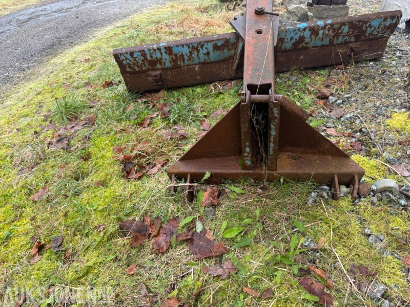 1900 BAKMONTERT SKJÆR MED 3-PUNKTSFESTE - Máy móc nông nghiệp: hình 3 1900 BAKMONTERT SKJÆR MED 3-PUNKTSFESTE - Máy móc nông nghiệp: hình 3