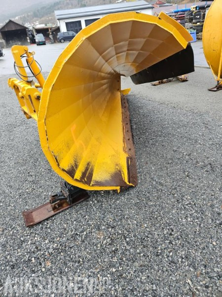 1992 Øveraasen diagonalplog DL 285 B - Største bredde 2900 mm - Med parallellogram - Hydraulisk løft - Máy móc nông nghiệp: hình 3 1992 Øveraasen diagonalplog DL 285 B - Største bredde 2900 mm - Med parallellogram - Hydraulisk løft - Máy móc nông nghiệp: hình 3