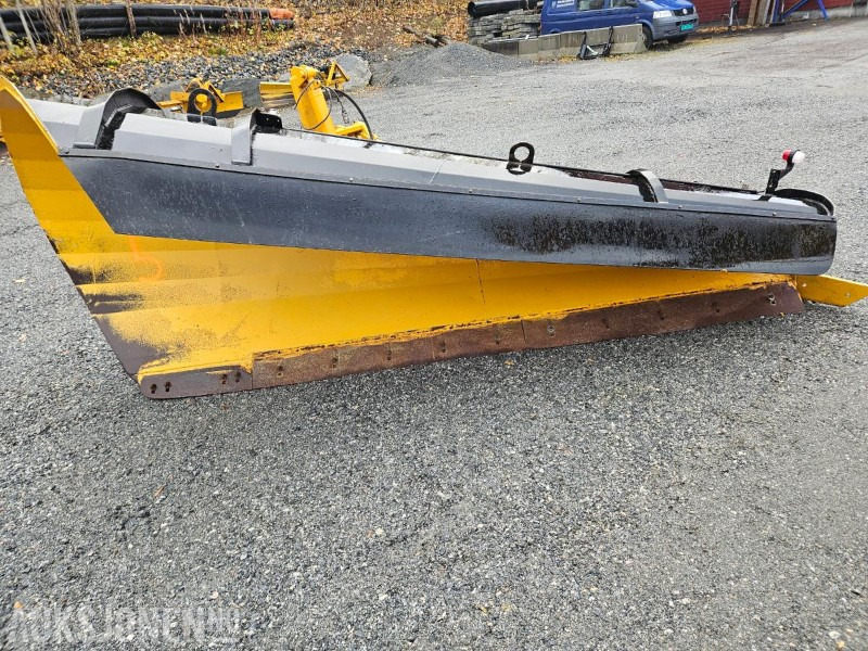 1992 Øveraasen diagonalplog DL 285 B - Største bredde 2900 mm - Med parallellogram - Hydraulisk løft - Máy móc nông nghiệp: hình 1 1992 Øveraasen diagonalplog DL 285 B - Største bredde 2900 mm - Med parallellogram - Hydraulisk løft - Máy móc nông nghiệp: hình 1