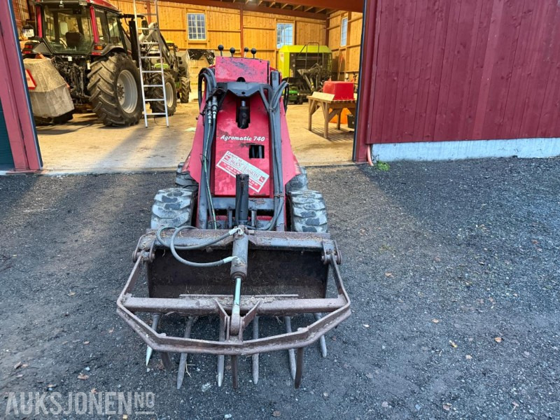 1999 Agromatic 740 Minilaster m/Silograbb/krokodille - Máy móc nông nghiệp: hình 2 1999 Agromatic 740 Minilaster m/Silograbb/krokodille - Máy móc nông nghiệp: hình 2