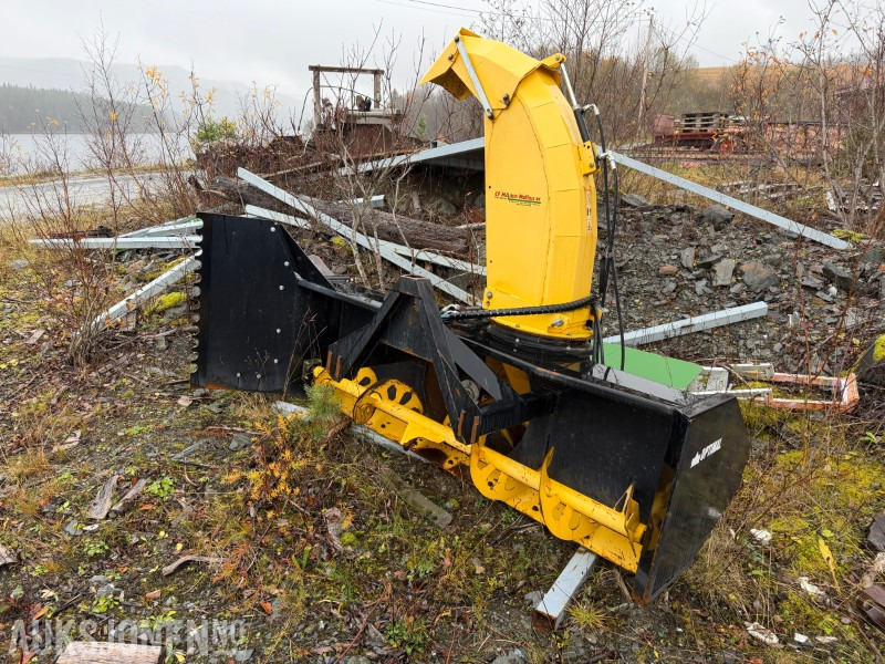 2010 Optimal snøfres – kraftig tohjuls trinns - Máy móc nông nghiệp: hình 1 2010 Optimal snøfres – kraftig tohjuls trinns - Máy móc nông nghiệp: hình 1