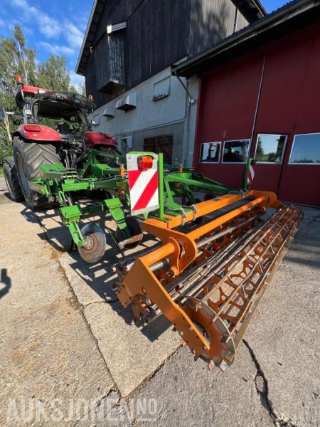 2011 Amazone Cenius 3002 - Máy móc nông nghiệp: hình 2 2011 Amazone Cenius 3002 - Máy móc nông nghiệp: hình 2