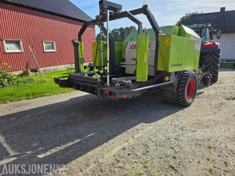 2013 Claas Rollant Uniwrap 375 presse med PTO 1000 - Máy móc nông nghiệp: hình 3 2013 Claas Rollant Uniwrap 375 presse med PTO 1000 - Máy móc nông nghiệp: hình 3