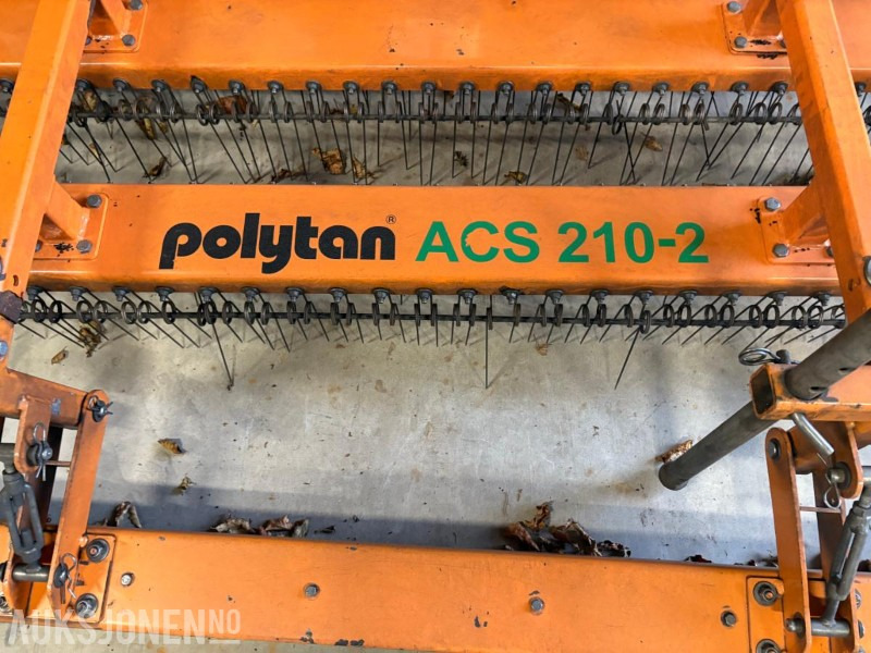 2013 Polytan ACS 210-2 kunstgresspleieaggregat,vedlikeholdsverktøy for kunstgressbaner - Máy móc nông nghiệp: hình 2 2013 Polytan ACS 210-2 kunstgresspleieaggregat,vedlikeholdsverktøy for kunstgressbaner - Máy móc nông nghiệp: hình 2