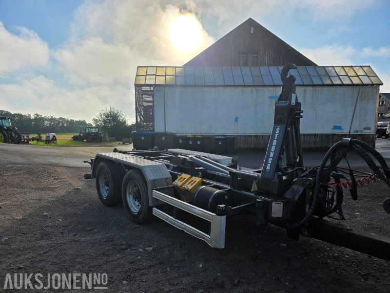 2016 STRONGA HOOKLOADA STRONGA Kroktilhenger - Tillatt totaltvekt 22000 kg - Máy móc nông nghiệp: hình 2 2016 STRONGA HOOKLOADA STRONGA Kroktilhenger - Tillatt totaltvekt 22000 kg - Máy móc nông nghiệp: hình 2