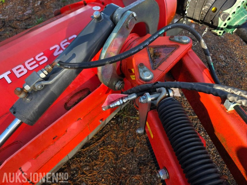 2017 Kuhn TBES 262 beitepusser / hydraulisk sidemontert slagklipper / kantslått - Máy móc nông nghiệp: hình 4 2017 Kuhn TBES 262 beitepusser / hydraulisk sidemontert slagklipper / kantslått - Máy móc nông nghiệp: hình 4