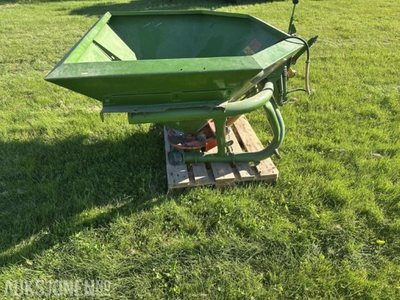 Amazone ZA-F 604 - Máy móc nông nghiệp: hình 3 Amazone ZA-F 604 - Máy móc nông nghiệp: hình 3
