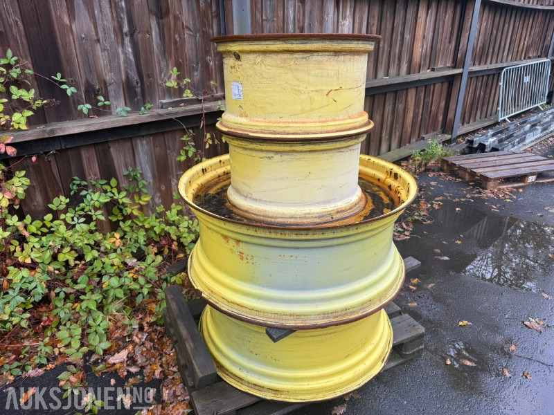 Felgsett til John Deere – AL118455 og AL174627 - Máy móc nông nghiệp: hình 3 Felgsett til John Deere – AL118455 og AL174627 - Máy móc nông nghiệp: hình 3