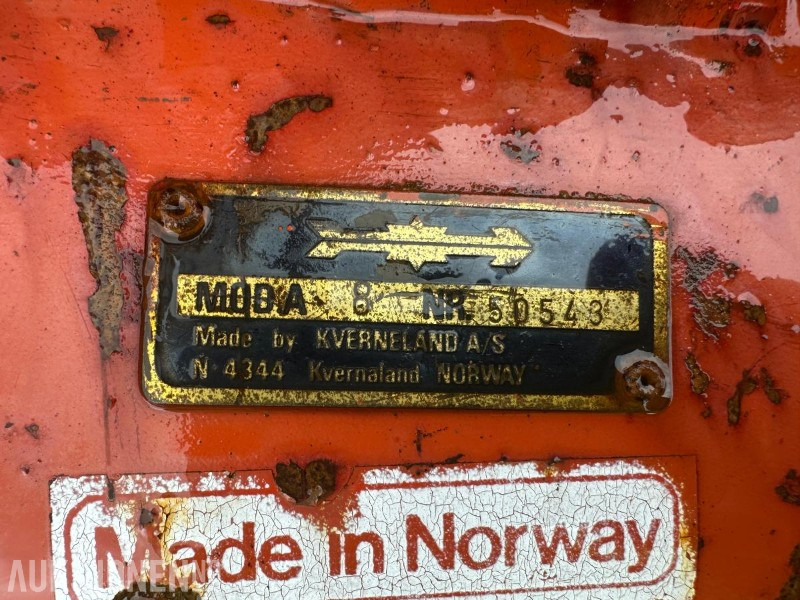 KVERNLAND MODA8 PLOG - Máy móc nông nghiệp: hình 4 KVERNLAND MODA8 PLOG - Máy móc nông nghiệp: hình 4