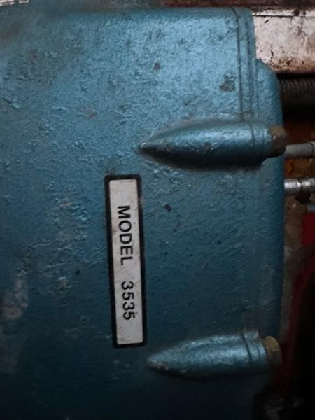 Máy móc nông nghiệp Kent Skiltvasker til traktor: hình 10 Máy móc nông nghiệp Kent Skiltvasker til traktor: hình 10