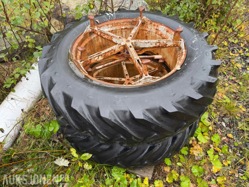 Traktordekk med tvillingfester – Goodyear 16.9/14-34 72 timers auksjon! - Máy móc nông nghiệp: hình 2 Traktordekk med tvillingfester – Goodyear 16.9/14-34 72 timers auksjon! - Máy móc nông nghiệp: hình 2