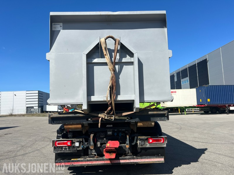 Mercedes-Benz Arocs 3253 Tridem krokbil brøyte rigget - Xe tải nâng móc: hình 4 Mercedes-Benz Arocs 3253 Tridem krokbil brøyte rigget - Xe tải nâng móc: hình 4