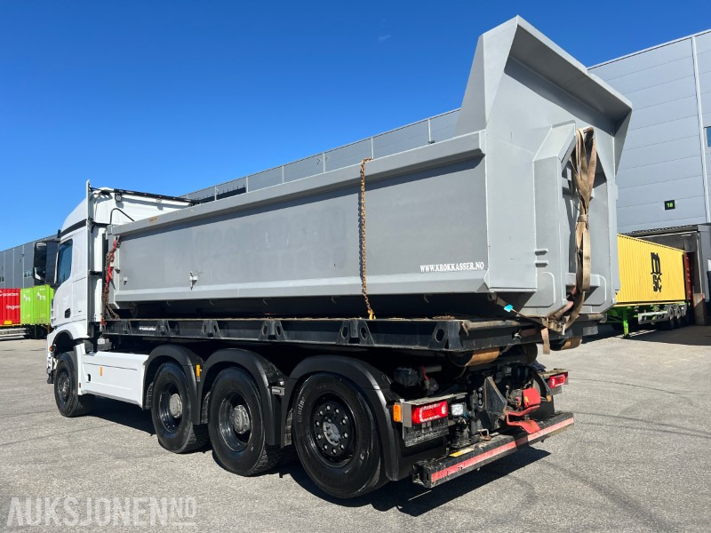 Mercedes-Benz Arocs 3253 Tridem krokbil brøyte rigget - Xe tải nâng móc: hình 3 Mercedes-Benz Arocs 3253 Tridem krokbil brøyte rigget - Xe tải nâng móc: hình 3
