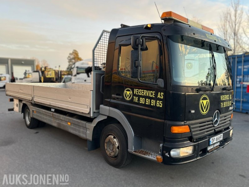 Mercedes-Benz Atego 818/42 – 2005-modell – 7,5 tonn planbil – Kjørbar, men EU utløpt - Xe tải thùng lửng/ Phẳng: hình 3 Mercedes-Benz Atego 818/42 – 2005-modell – 7,5 tonn planbil – Kjørbar, men EU utløpt - Xe tải thùng lửng/ Phẳng: hình 3