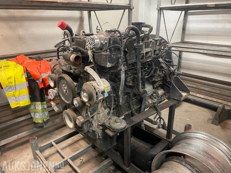 Motor til Doosan Lc350-7 - Máy xúc: hình 1 Motor til Doosan Lc350-7 - Máy xúc: hình 1