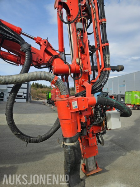 Giàn khoan Sandvik DX800I: hình 18
