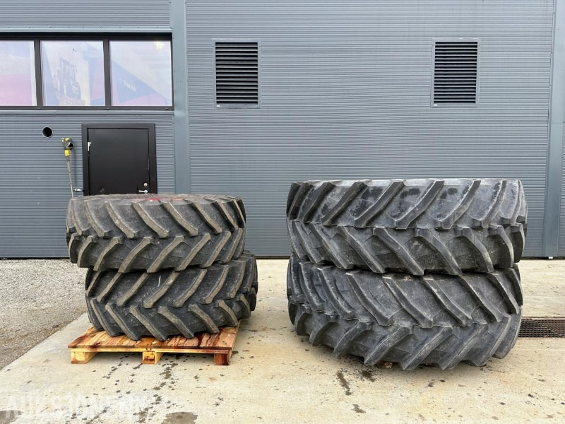 Máy cày TRELLEBORG TM800 HJULSETT 650/65 R 42 + 540/65 R 30: hình 1
