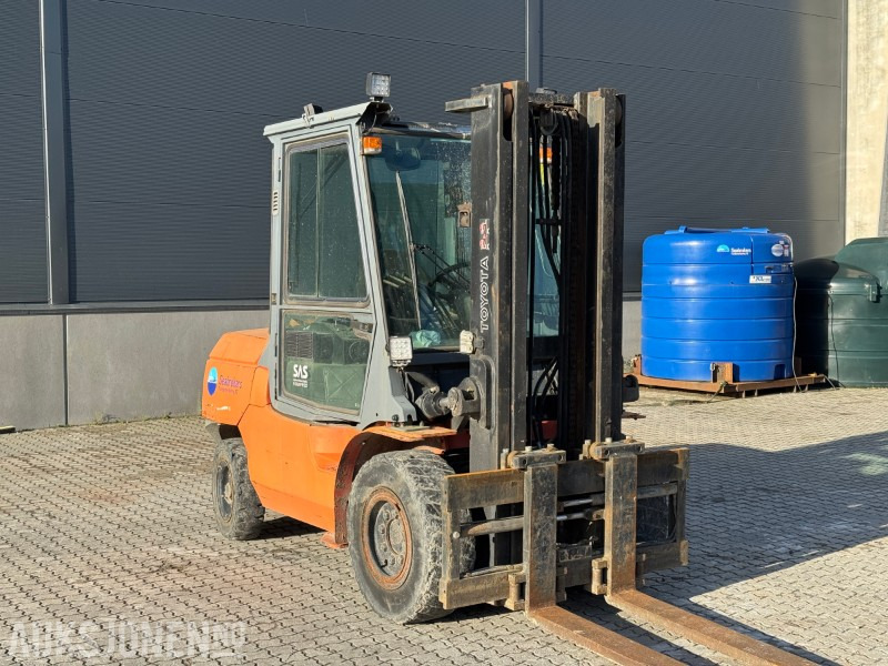 2004 Toyota 02-7FD45 gaffeltruck – 4,5 tonn, diesel, hytte - Thiết bị xử lý vật liệu: hình 4 2004 Toyota 02-7FD45 gaffeltruck – 4,5 tonn, diesel, hytte - Thiết bị xử lý vật liệu: hình 4