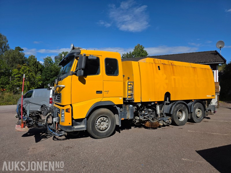 2007 Volvo FH440 Feiebil - Euro5T - 3 akslet - 265900km - Tiện ích/ Xe đặc dụng: hình 2 2007 Volvo FH440 Feiebil - Euro5T - 3 akslet - 265900km - Tiện ích/ Xe đặc dụng: hình 2