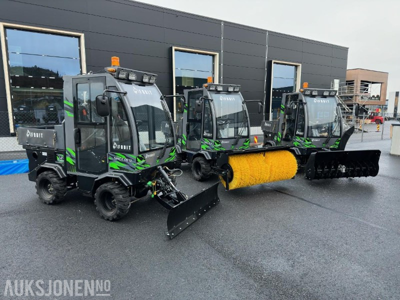 FODIT REDSKAPSBÆRER FT-130 FOR SOMMER-VINTERBRUK 2025 modell - Demomaskin - Tiện ích/ Xe đặc dụng: hình 3 FODIT REDSKAPSBÆRER FT-130 FOR SOMMER-VINTERBRUK 2025 modell - Demomaskin - Tiện ích/ Xe đặc dụng: hình 3