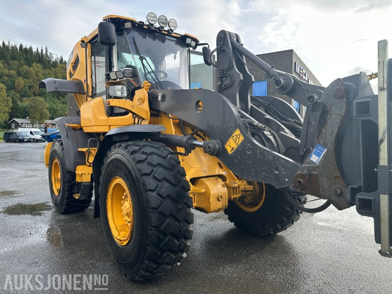 Volvo L90H HJULLASTER MED MYE UTSTYR - 7247 TIMER - Máy xúc lật bánh lốp: hình 5 Volvo L90H HJULLASTER MED MYE UTSTYR - 7247 TIMER - Máy xúc lật bánh lốp: hình 5