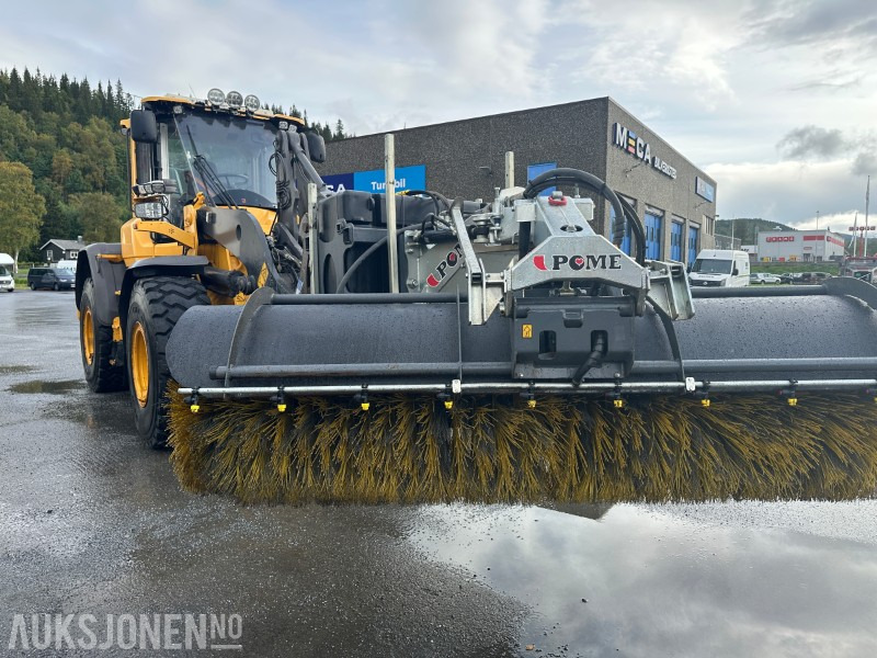 Volvo L90H HJULLASTER MED MYE UTSTYR - 7247 TIMER - Máy xúc lật bánh lốp: hình 4 Volvo L90H HJULLASTER MED MYE UTSTYR - 7247 TIMER - Máy xúc lật bánh lốp: hình 4