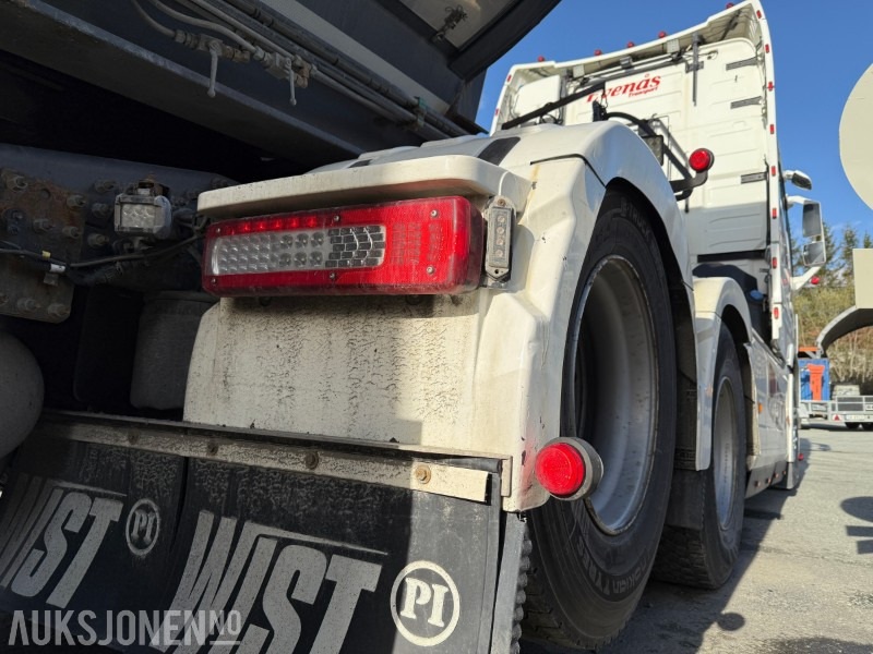 Volvo FH540 6x4 – 2019-modell | Tandemtrekker med tipp-hydraulikk, luftfjæring og retarder - Xe đầu kéo: hình 4 Volvo FH540 6x4 – 2019-modell | Tandemtrekker med tipp-hydraulikk, luftfjæring og retarder - Xe đầu kéo: hình 4