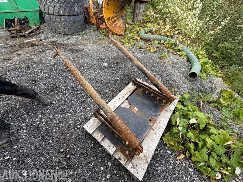 2017 Tellefsdal feste / brøyteplate - Xe tải: hình 2 2017 Tellefsdal feste / brøyteplate - Xe tải: hình 2