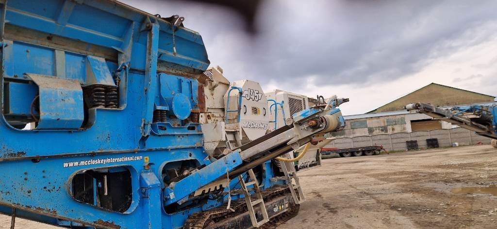 Máy nghiền di động McCloskey J45: hình 7 Máy nghiền di động McCloskey J45: hình 7