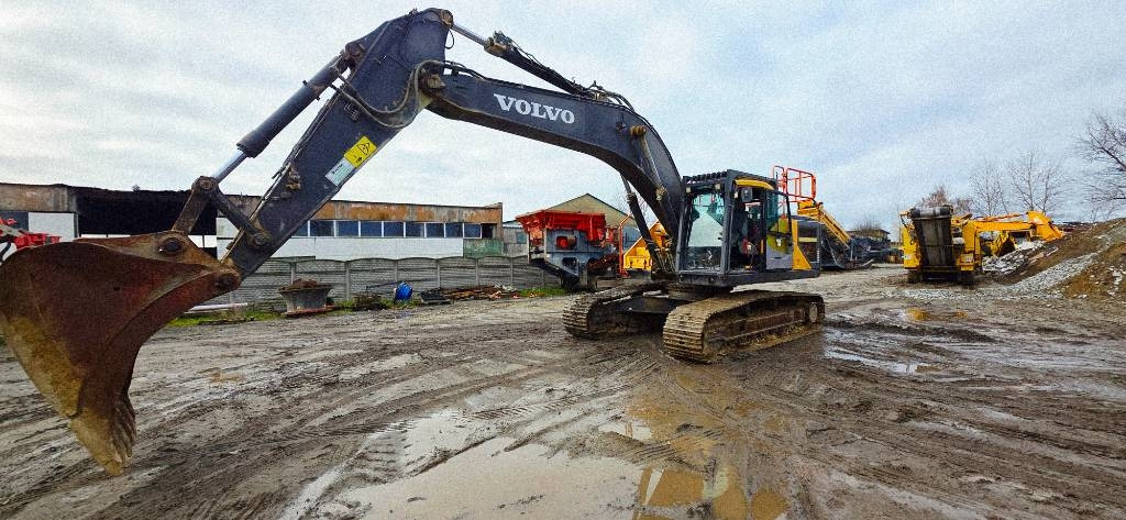 Volvo EC 300 EL - Máy xúc bánh xích: hình 1 Volvo EC 300 EL - Máy xúc bánh xích: hình 1