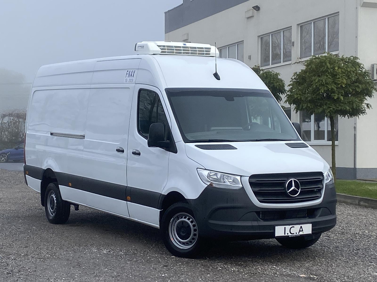 MERCEDES-BENZ SPRINTER 317 CDI L4H3 170PS AUTOMATIK FRISCHDIENST + KONVEKTA FK 3022 12-220V - Xe van đông lạnh: hình 3 MERCEDES-BENZ SPRINTER 317 CDI L4H3 170PS AUTOMATIK FRISCHDIENST + KONVEKTA FK 3022 12-220V - Xe van đông lạnh: hình 3