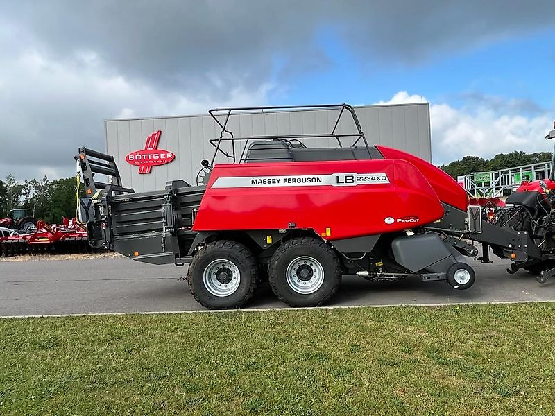Massey Ferguson MF 2234 XDTC mit Schneidwerk "NEW" - Máy đóng kiện vuông: hình 1 Massey Ferguson MF 2234 XDTC mit Schneidwerk "NEW" - Máy đóng kiện vuông: hình 1