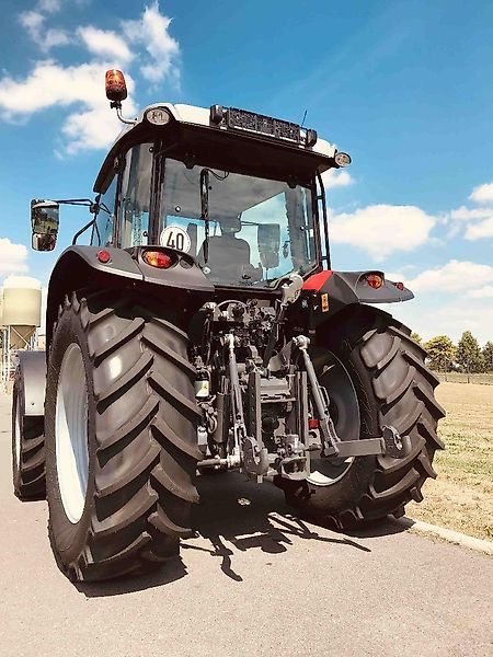Massey Ferguson MF 5709 M Dyna-4 - Máy cày: hình 3 Massey Ferguson MF 5709 M Dyna-4 - Máy cày: hình 3