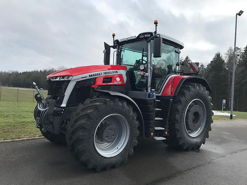 Massey Ferguson MF 9S425 - Máy cày: hình 1 Massey Ferguson MF 9S425 - Máy cày: hình 1