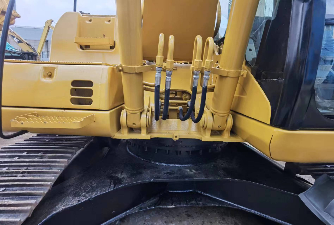 Caterpillar 320C 320CL 320BL Used Excavator CAT 320D 320D2 320GC 20 Ton Crawler Excavator - Máy xúc bánh xích: hình 5 Caterpillar 320C 320CL 320BL Used Excavator CAT 320D 320D2 320GC 20 Ton Crawler Excavator - Máy xúc bánh xích: hình 5