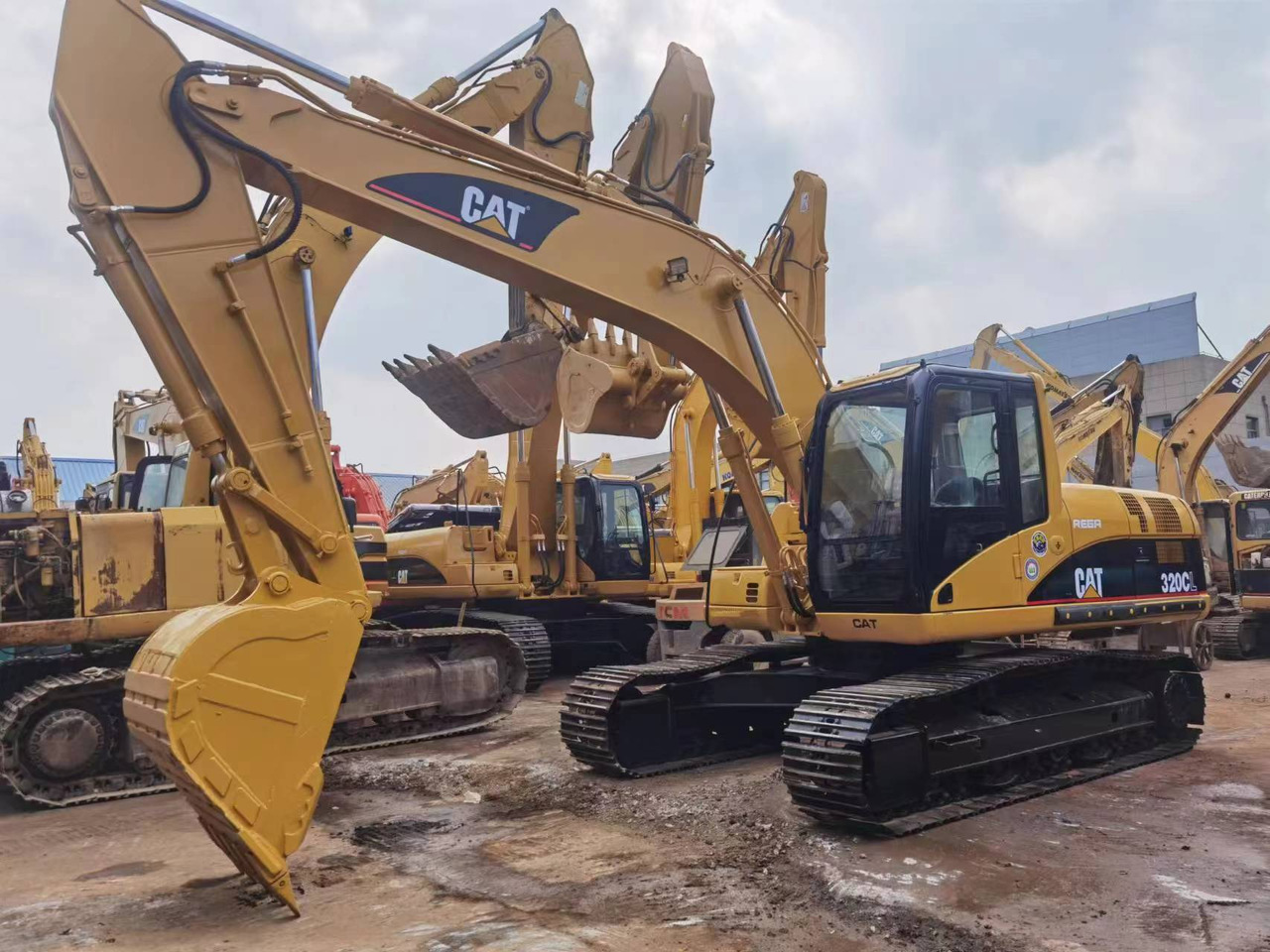 Caterpillar 320C 320CL 320BL Used Excavator CAT 320D 320D2 320GC 20 Ton Crawler Excavator - Máy xúc bánh xích: hình 4 Caterpillar 320C 320CL 320BL Used Excavator CAT 320D 320D2 320GC 20 Ton Crawler Excavator - Máy xúc bánh xích: hình 4