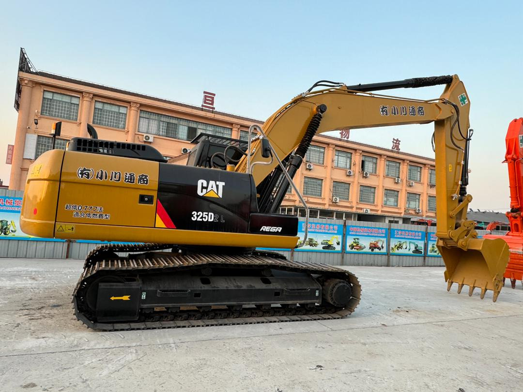 Caterpillar 325 CAT CAT 325D 325D2 330D 329D 320D 320D2 320GC - Máy xúc bánh xích: hình 3 Caterpillar 325 CAT CAT 325D 325D2 330D 329D 320D 320D2 320GC - Máy xúc bánh xích: hình 3