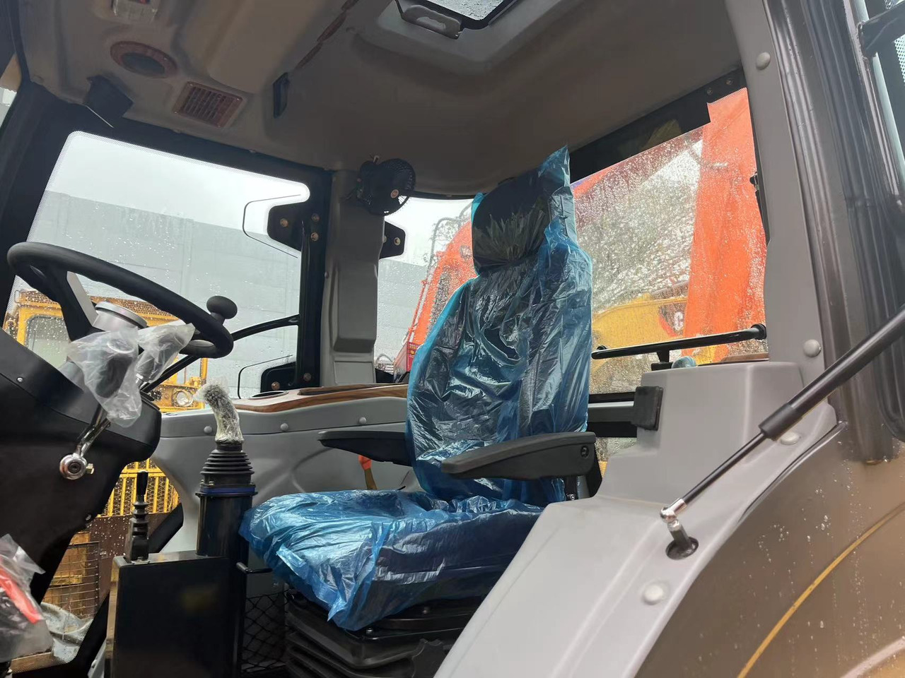 Caterpillar 420F 416 430 CAT Backhoe Loader New or Used on Sale - Máy xúc trước múc sau: hình 2 Caterpillar 420F 416 430 CAT Backhoe Loader New or Used on Sale - Máy xúc trước múc sau: hình 2