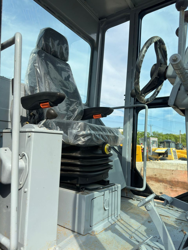 Máy san Caterpillar CAT 140H 140K Grader Secondhand High Quality Used Motor Grader for Sale: hình 15
