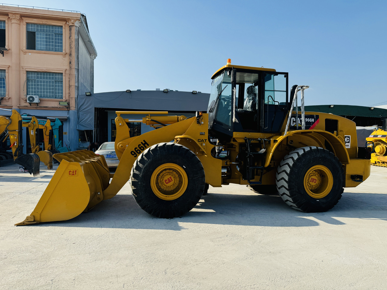 Máy xúc lật bánh lốp Caterpillar Used Loader CAT966 966H 966G 966F 980G 988G Secondhand Loaders in High Quality: hình 7