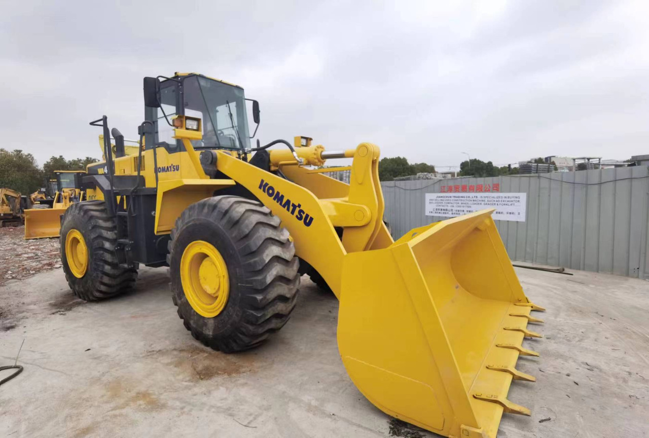 Komatsu Used Loader Secondhand Used Wheel Payloader WA470 WA380 WA320 WA500 WA600 in High Quality for Sale - Máy xúc lật bánh lốp: hình 5 Komatsu Used Loader Secondhand Used Wheel Payloader WA470 WA380 WA320 WA500 WA600 in High Quality for Sale - Máy xúc lật bánh lốp: hình 5