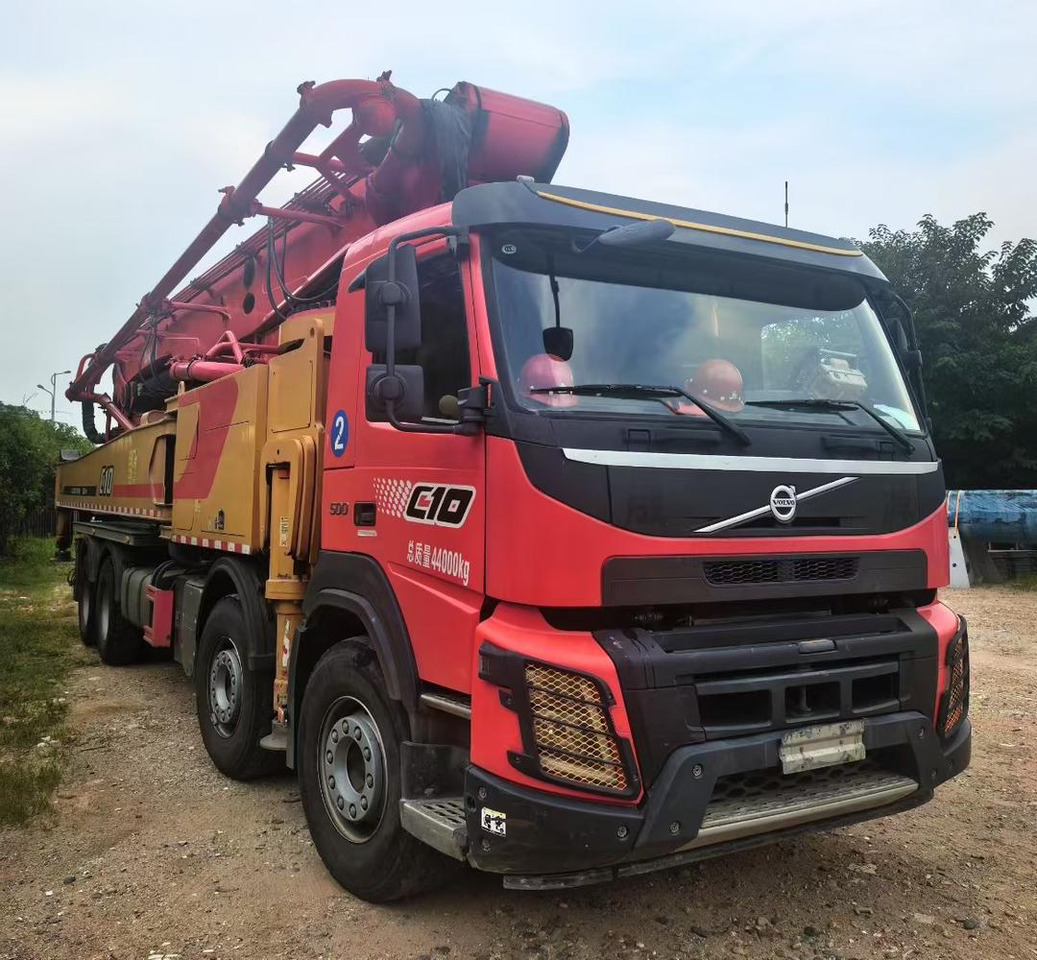 VOLVO 62 Meters Original Concrete Pump Truck Construction Machinery Cement Pumping Equipment Mounted Concrete Pump Truck for Sale - Xe bơm bê tông: hình 3 VOLVO 62 Meters Original Concrete Pump Truck Construction Machinery Cement Pumping Equipment Mounted Concrete Pump Truck for Sale - Xe bơm bê tông: hình 3